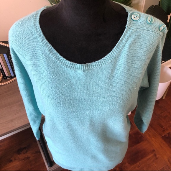 Ann Taylor Lambswool Turquoise 3/4 Sleeve Crewneck Sweater Small - Picture 3 of 7